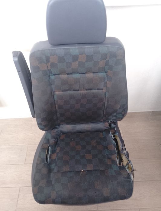 Сиденья в бус. Вито 638 сиденье
