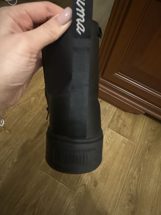 Продам чоботи Puma