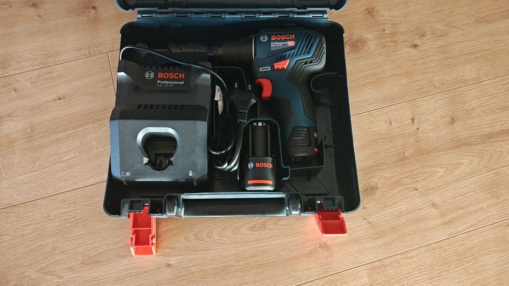 Wkrętarka Bosch GSR 12V-30