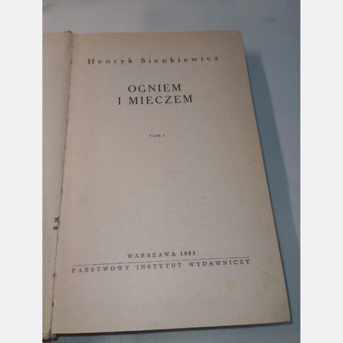 Ogniem i mieczem Tom 1. Henryk Sienkiewicz