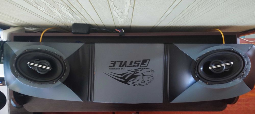 Продам полку с Овалами