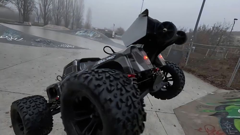 70+ км/год Машинка на радіоуправлінні Hoshi N517A