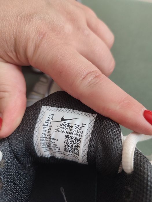 Buty  NIKE 38 rozmiary