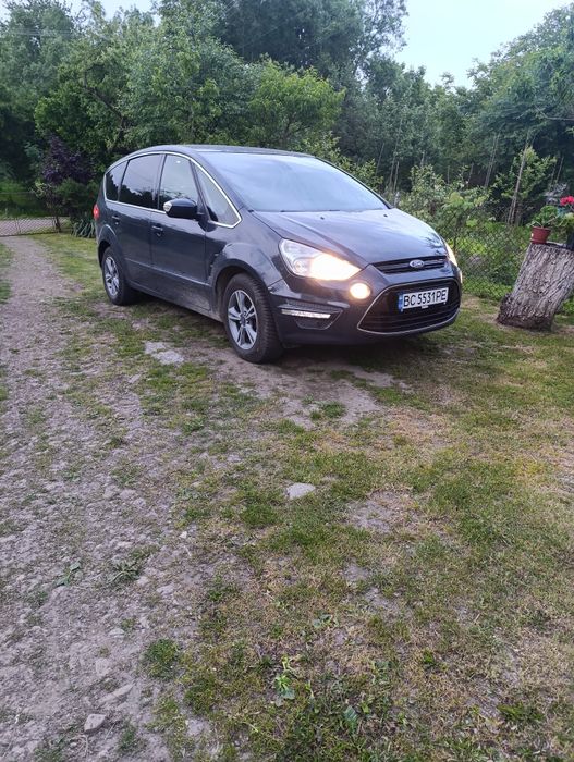 Ford s-max 2014 рік