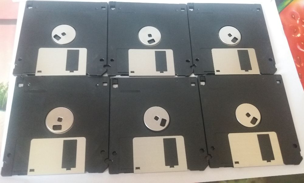 Продам дискеты для компьютера