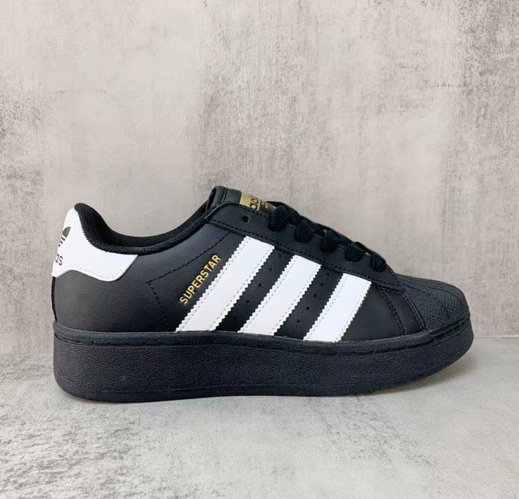 Superstar foundation Black 41