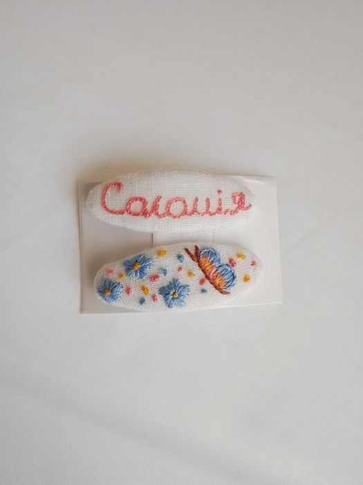 Іменні вишиті заколки
