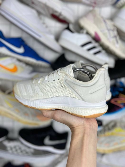 Кроссовки Adidas Оригинал р(38)
