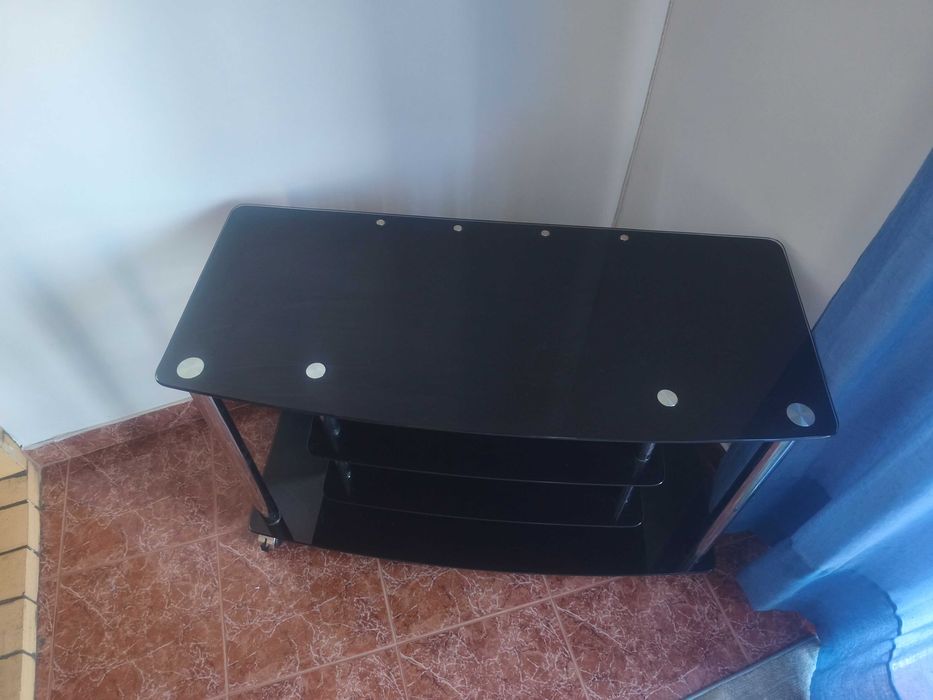 Móvel de sala em vidro