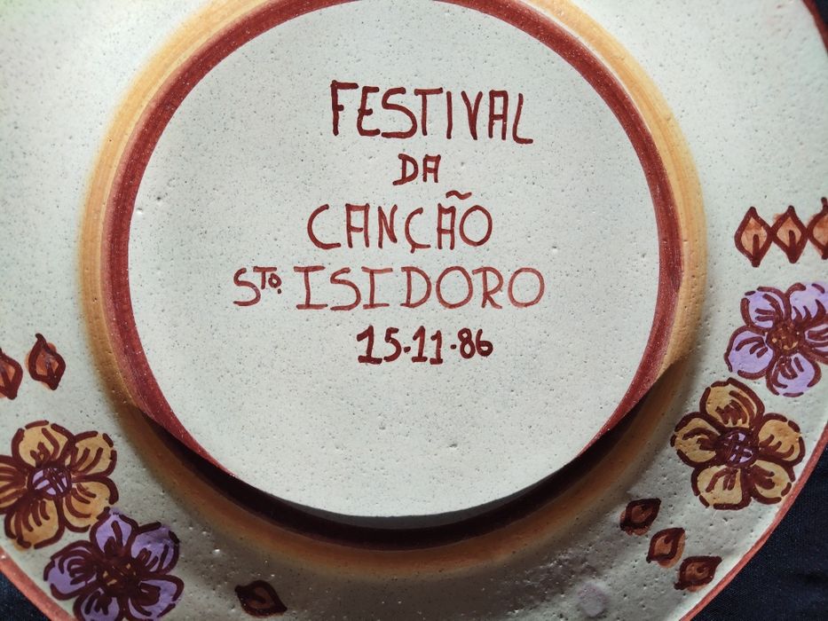 Prato barro comemorativo Festival da Canção Sto Isidoro