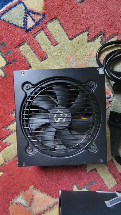 Fonte de alimentação Hummer X 750W