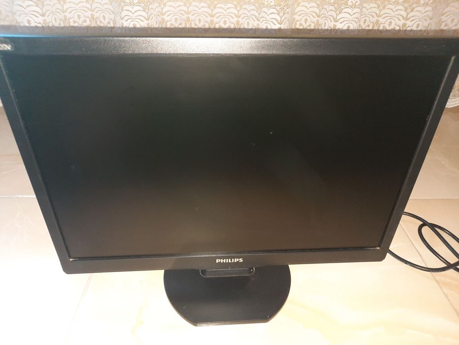 Монітор Phillips 220v1sb62
