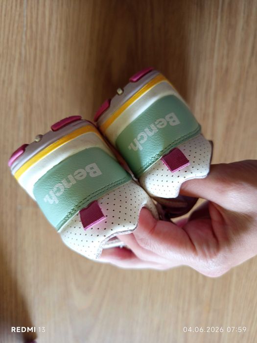 Buty dla dziewczynkę