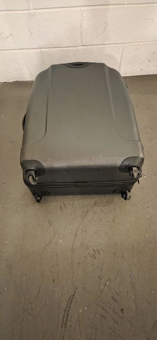 Mala de Viagem Rígida Vägg (Grande) - 75cm - 4 Rodas