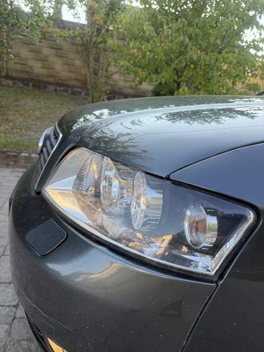 Продам Ауді а4б6 2003  на автоматі  + Quattro