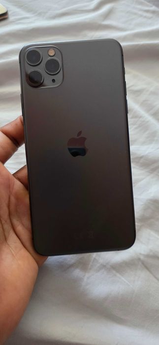 IPhone 11 pro max 64gb como novo