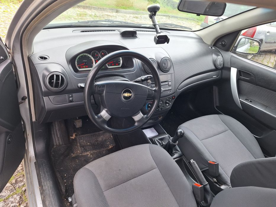 Carro Aveo Chevrolet