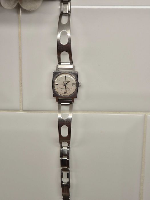 Zegarek damski *Zodiac Corsair* automat