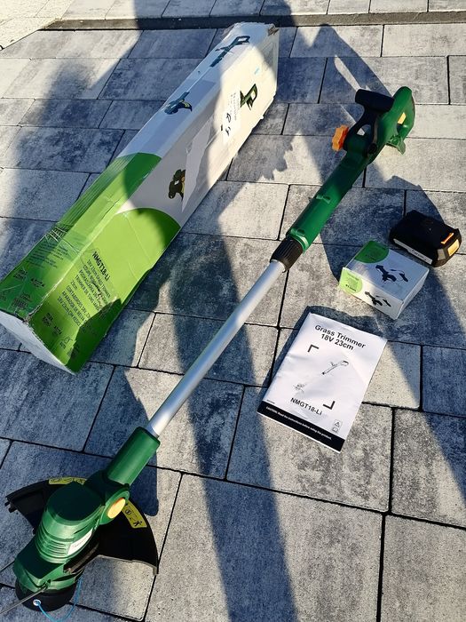 Podkaszarka akumulatorowe B&Q 179 cm 18V 2ah
