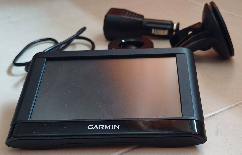 GPS Garmin Nuvi 42 LM