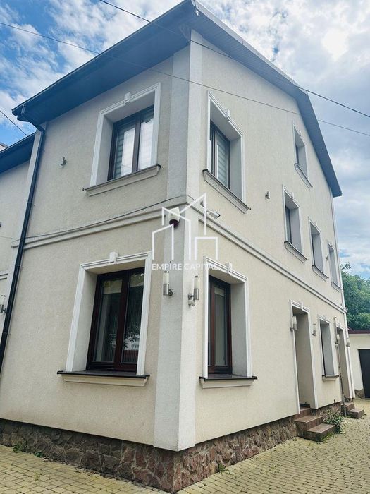 Продаж будинку у Львові | Личаківський р-н | Поруч центр, 2 окремі входи