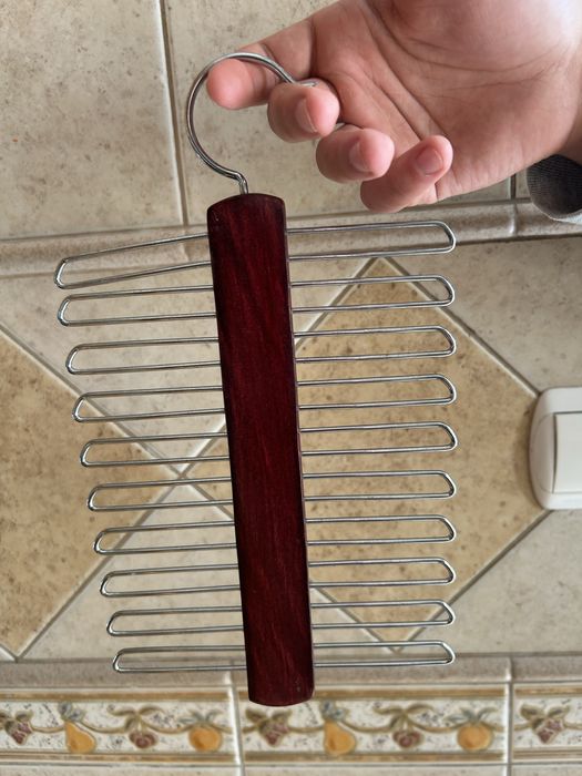 Cabides para gravatas