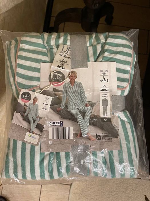 Піжама жіноча.Нова.розмір 46-48.