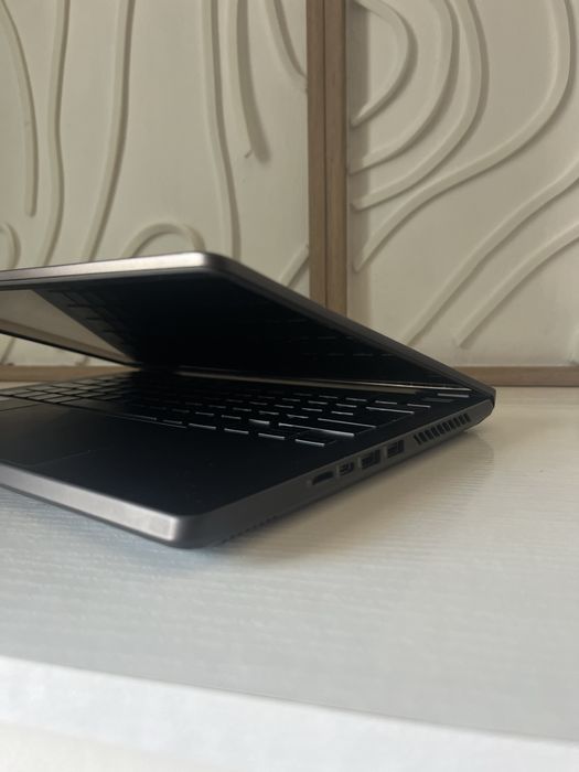 ASUS ROG Zephyrus G14