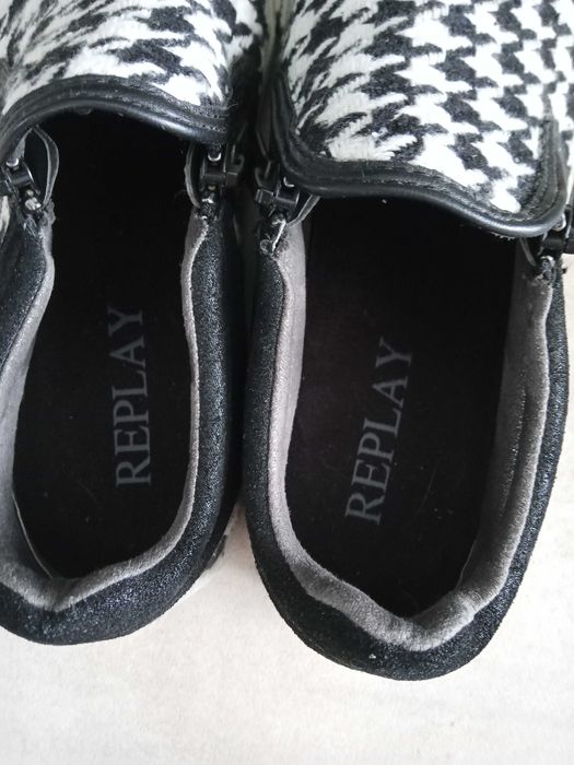 Trampki Replay roz 37