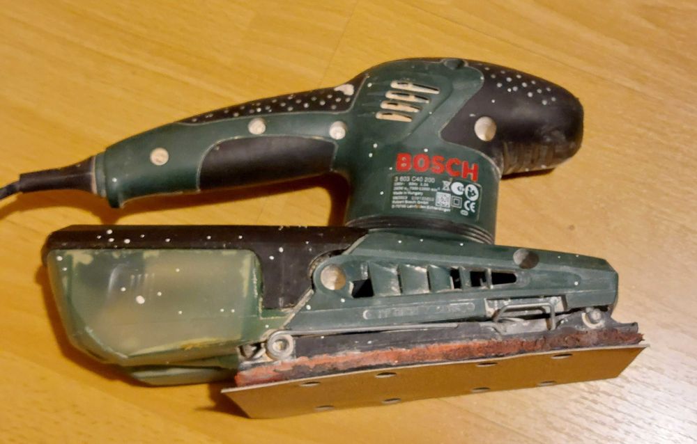 Bosch PSS 250 AE szlifierka oscylacyjna