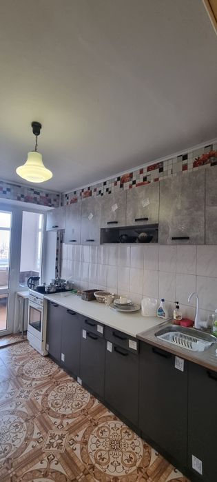 Сучасна квартира на Шуменському . Вікна на Миколаїв . Будинок цегла .