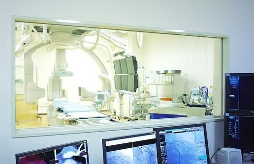 Vidro para isolamento radiológico em Salas de Imagiologia