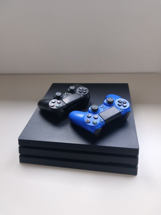 Konsola PS4 Pro 1 TB