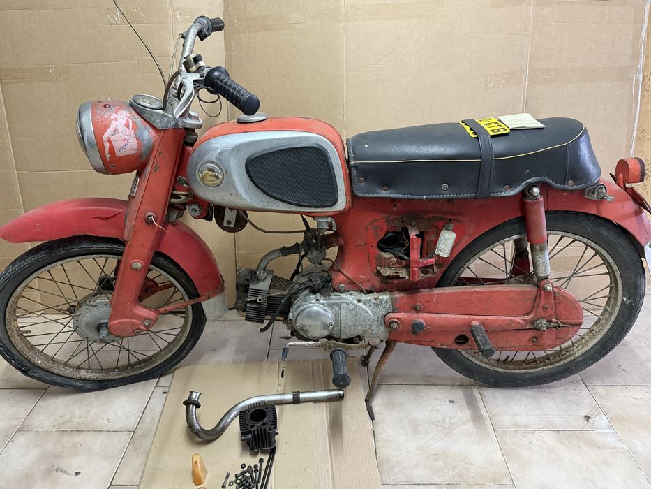 Honda c110 com documentos