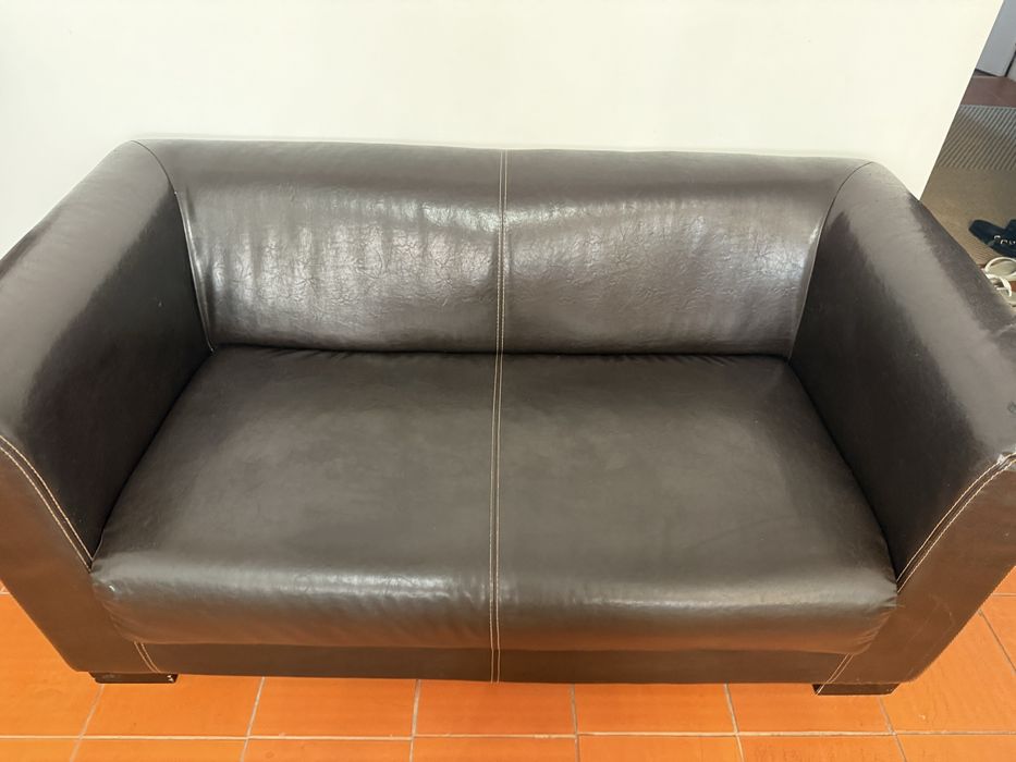 Sofa 2 lugares castanho