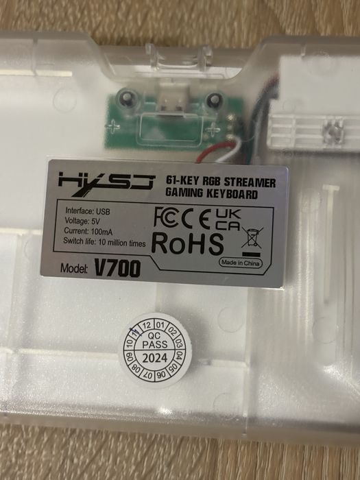 ігрова клавіатура HXSJ V700TM RGB