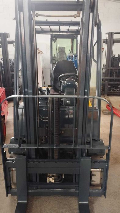 Empilhador eléctrico Jungheinrich EFG-DF16L de 1600 kg (2555)