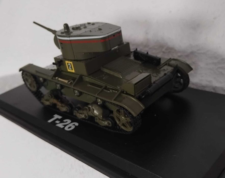 T-26 1-43. 1933. Carro de combate de infantaria leve. 30€.   Vendo miniaturas da minha coleção 1/43.