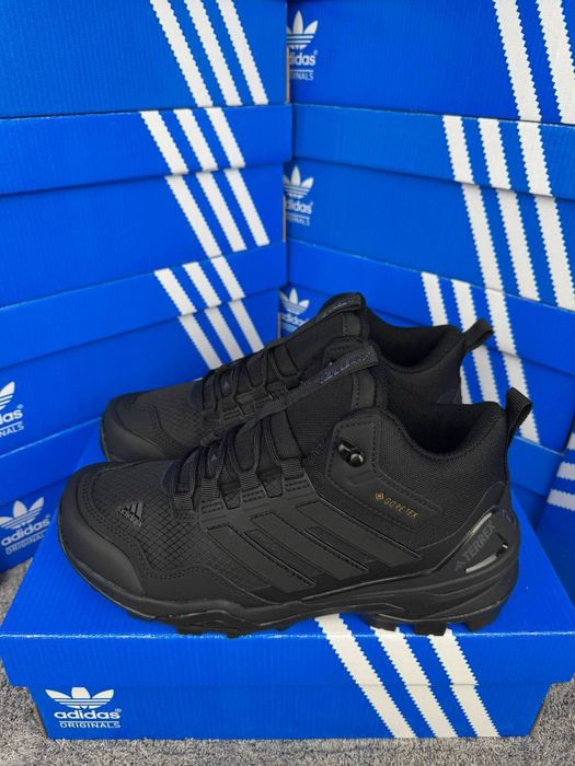 Мех зима Чоловічі кросівки Adidas Terrex мужские зимние кроссовки