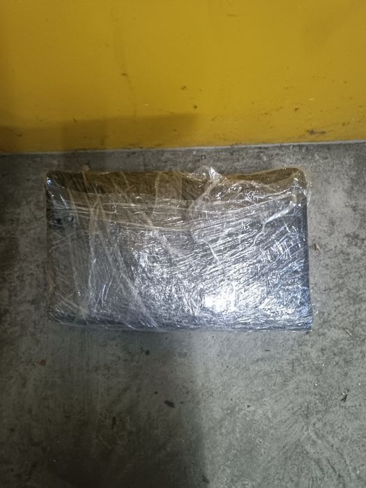 Tapetes DAF e mesa de centro