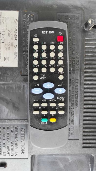 Вживаний телевізор SHARP-C1411SW
