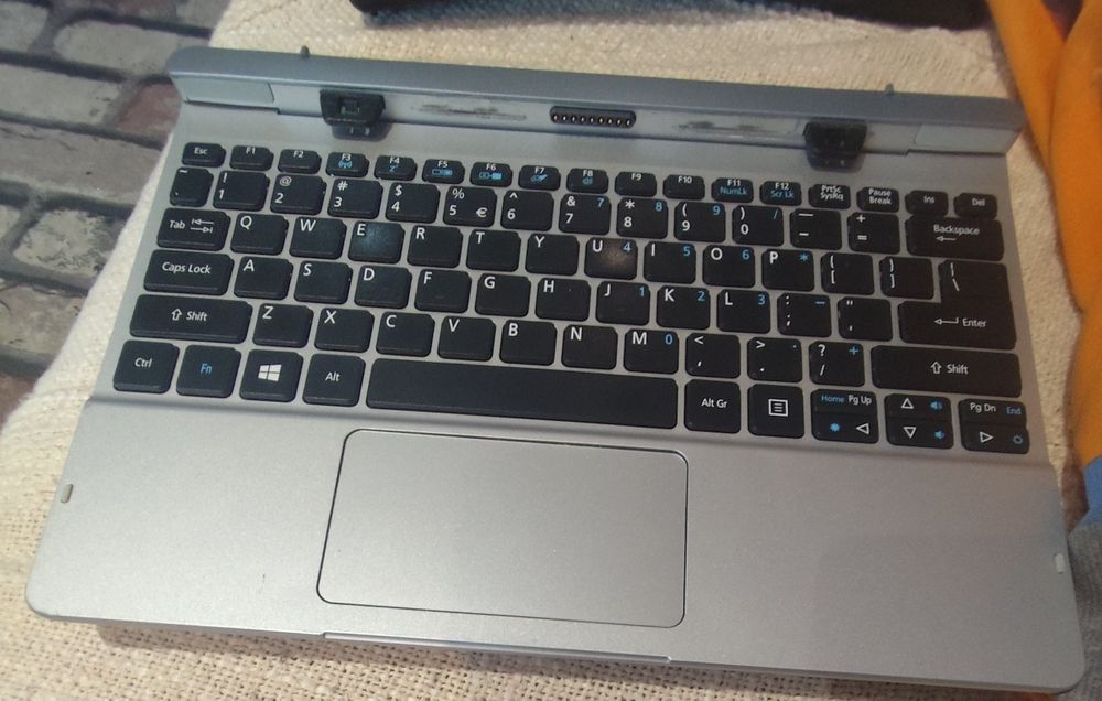 Klawiatura aspire swich 10