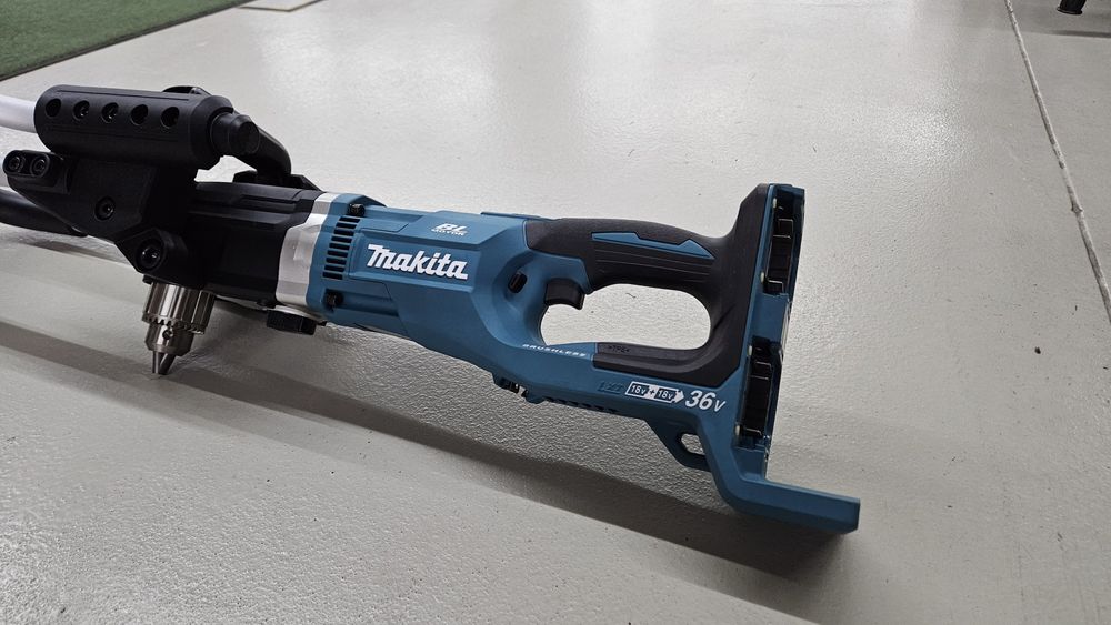 Makita Wiertnica glebowa 2x18V DDG460ZX7