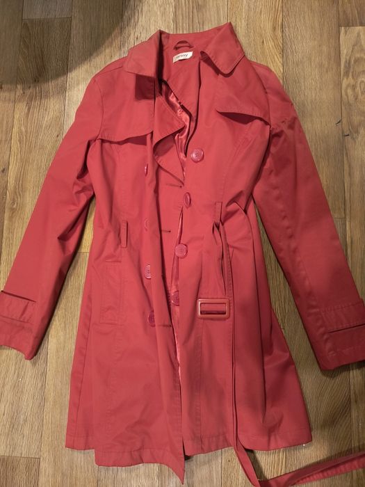 Безкоштовно віддам жіночий одяг S /М