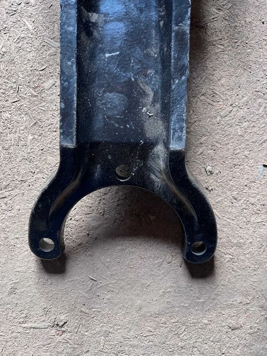 Стійка 242130A1 дискова борона CASE RMX370 CNH