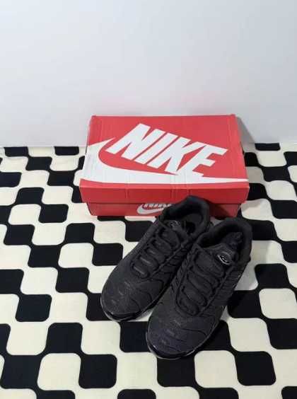 Summer_Air_Max_TN_Plus_Black R.44