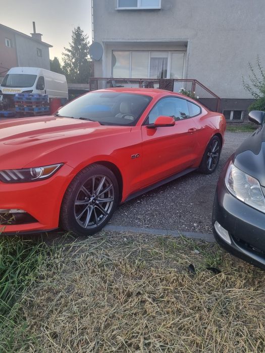 Sprzedam ford mustang 5.0 GT 2015r