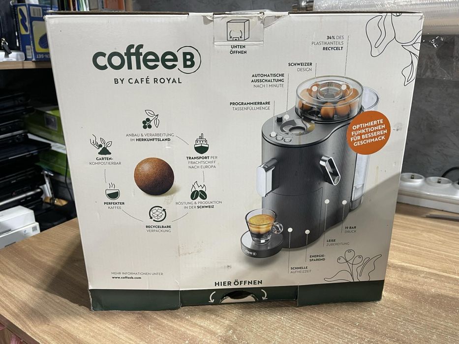 Кавомашина CoffeeB by Café Royal Globe Black