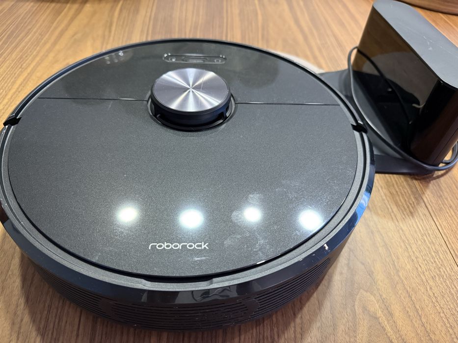 Aspirador / robot roborock s6+ base carregamento e mopas novas