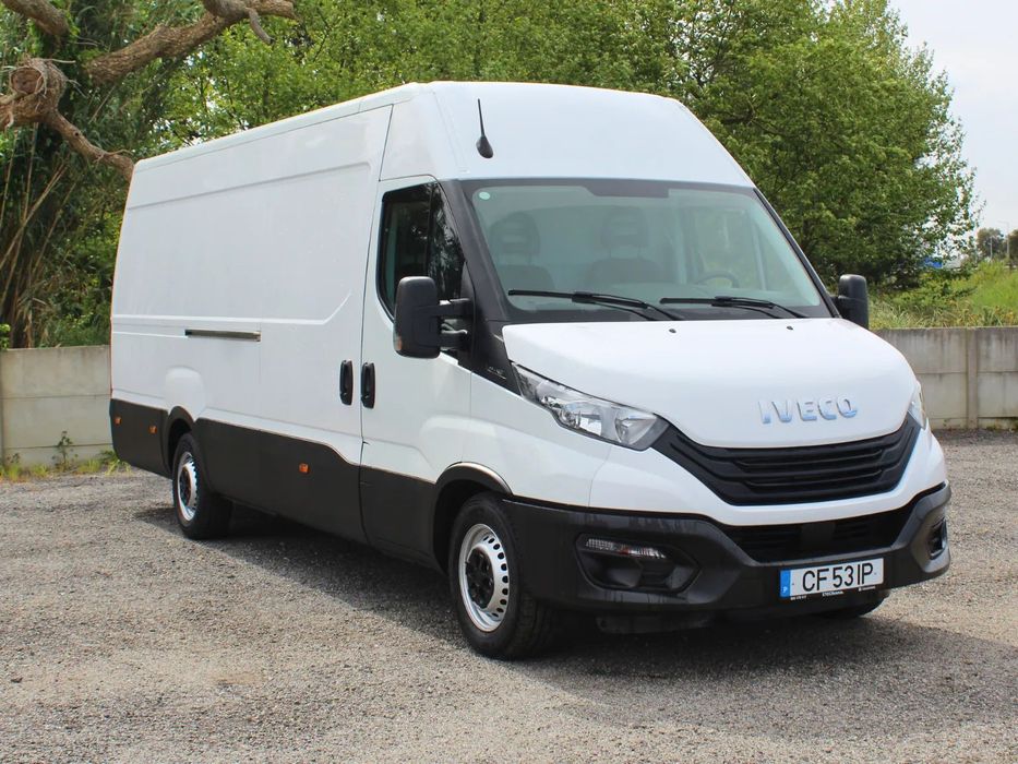 Iveco Daily 35S16 Longa 2023 com IVA